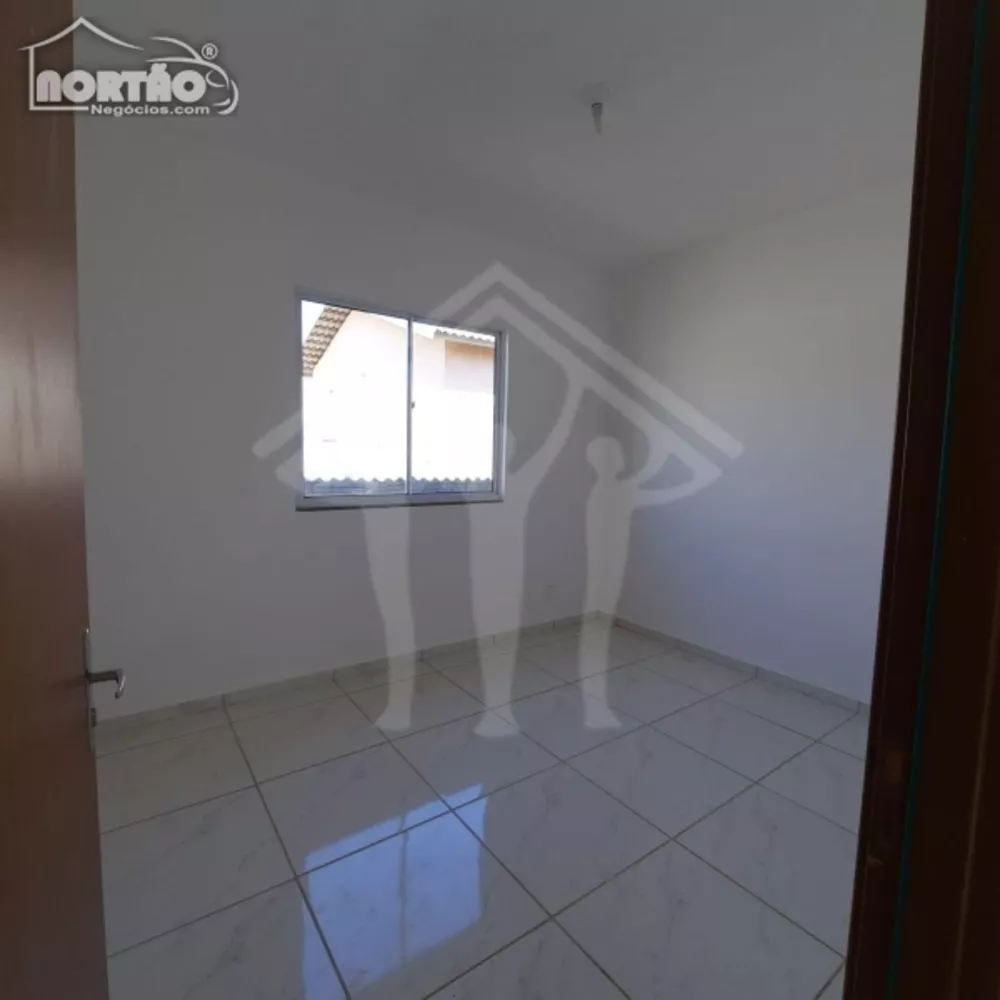 Casa à venda com 3 quartos, 80m² - Foto 8