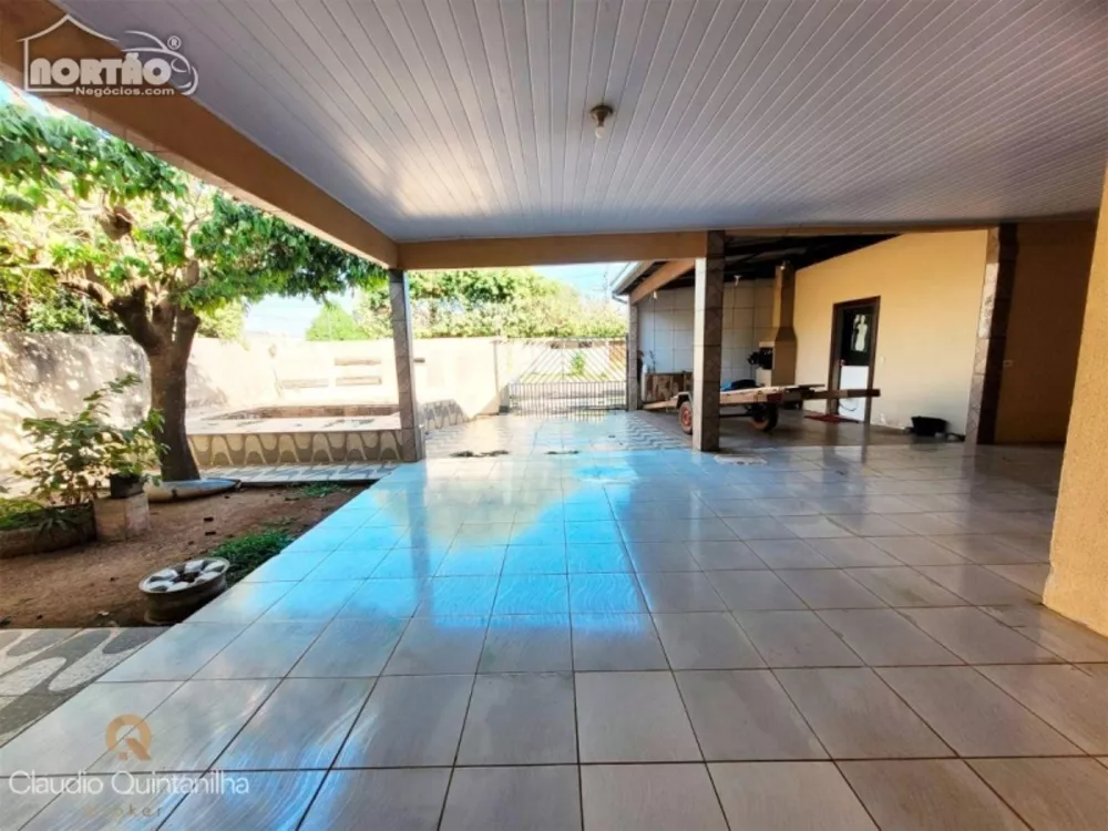 Casa à venda com 5 quartos, 280m² - Foto 5