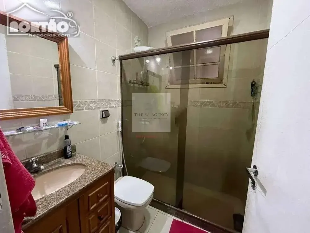 Casa, 4 quartos, 250 m² - Foto 4