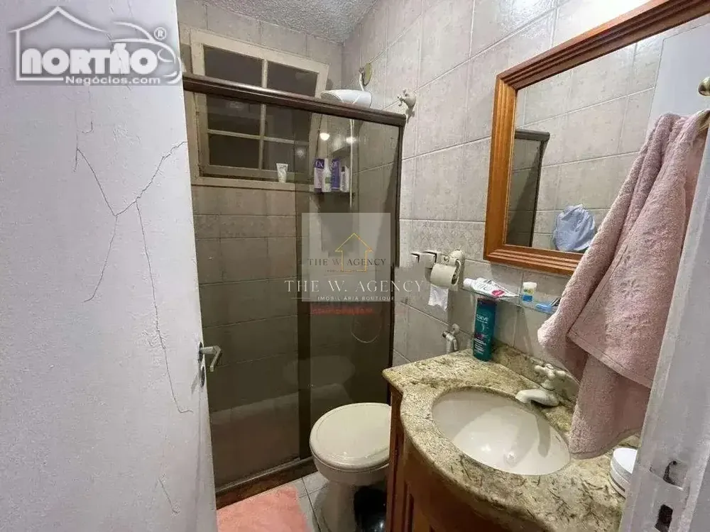 Casa, 4 quartos, 250 m² - Foto 10