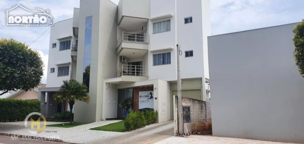 Casa à venda com 4 quartos, 125m² - Foto 2