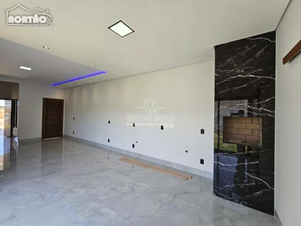 Casa à venda com 3 quartos, 137m² - Foto 3