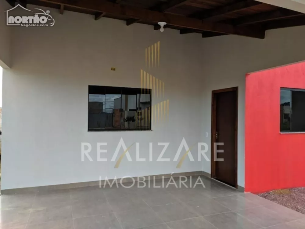 Casa à venda com 3 quartos, 78m² - Foto 2