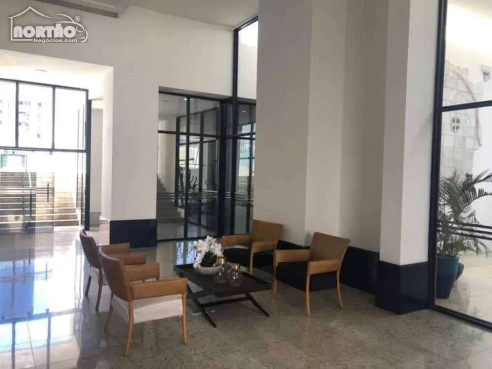 Casa à venda com 5 quartos, 255m² - Foto 4