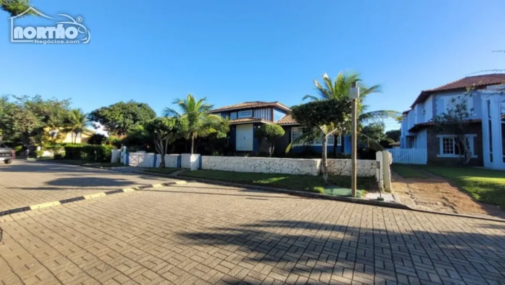 Casa, 5 quartos, 250 m² - Foto 1
