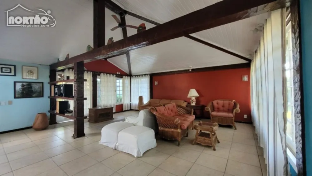 Casa, 5 quartos, 250 m² - Foto 4