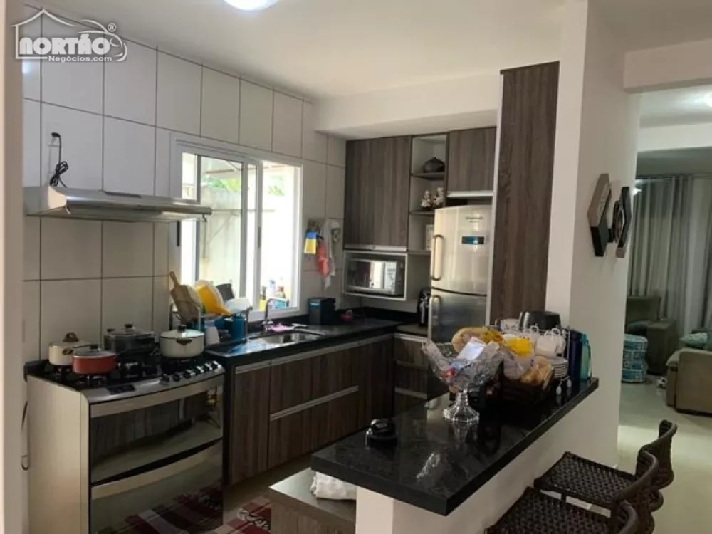 Casa à venda com 3 quartos, 158m² - Foto 7