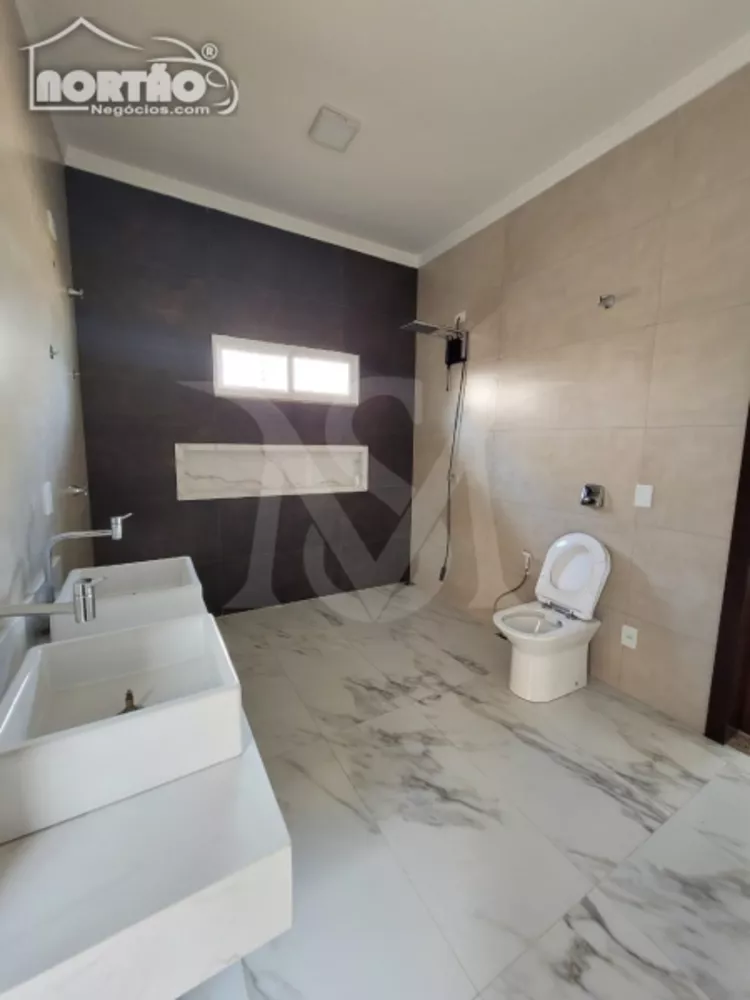 Casa à venda com 4 quartos, 193m² - Foto 5