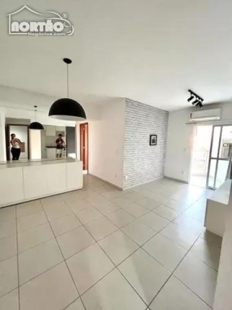 Casa à venda com 3 quartos, 97m² - Foto 2