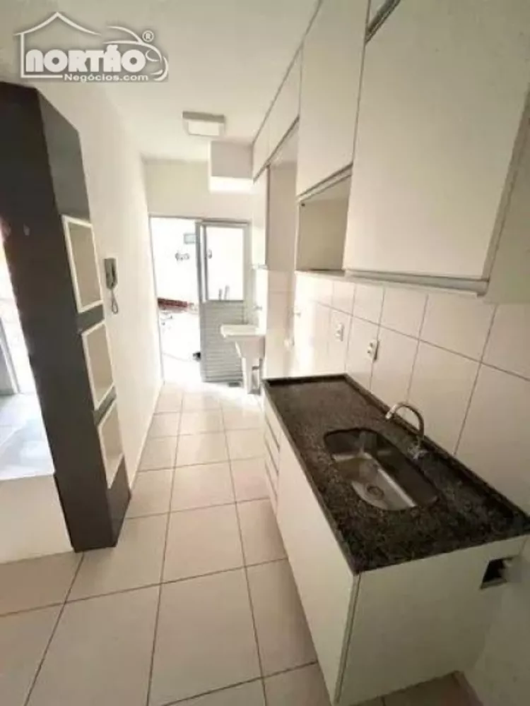 Casa à venda com 3 quartos, 97m² - Foto 3