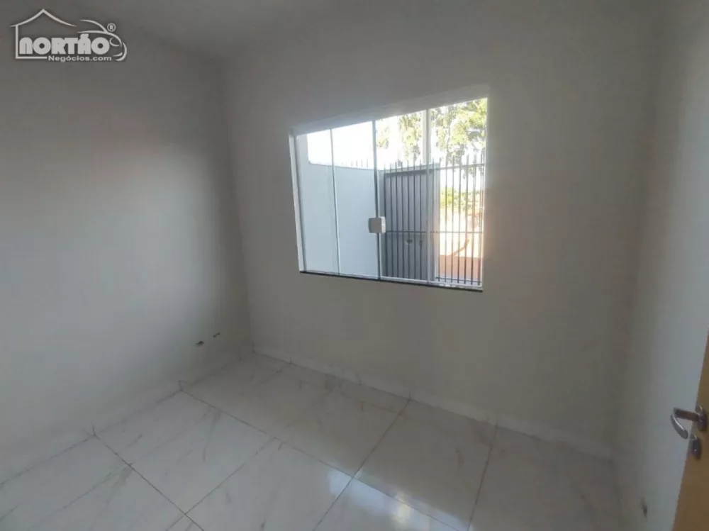 Casa à venda com 4 quartos, 52m² - Foto 3