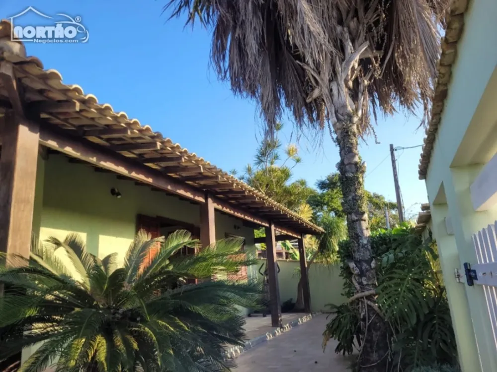 Casa, 4 quartos, 190 m² - Foto 2