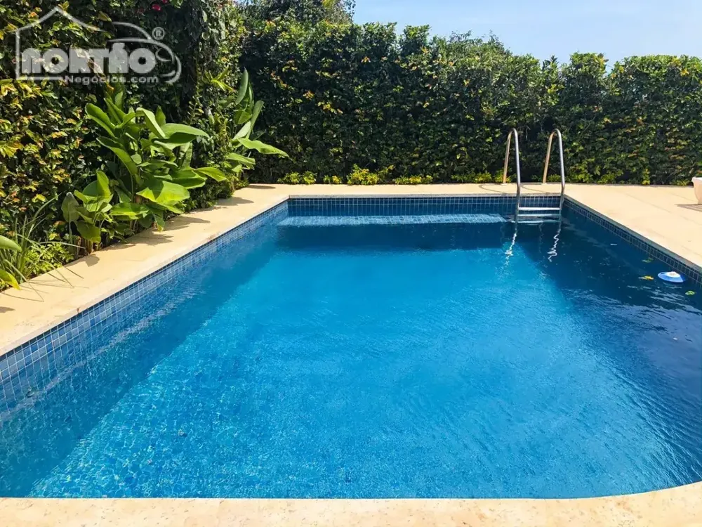 Casa, 4 quartos, 252 m² - Foto 9