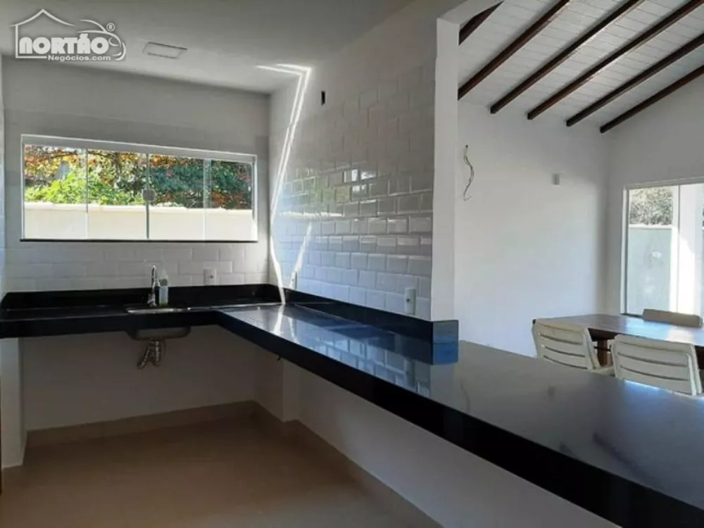 Casa à venda com 5 quartos, 121m² - Foto 5