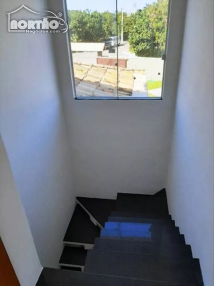 Casa à venda com 5 quartos, 121m² - Foto 10