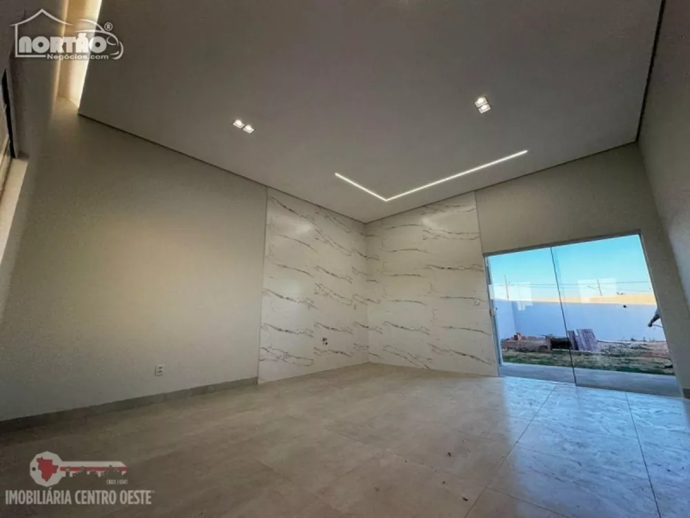 Casa à venda com 2 quartos, 83m² - Foto 5