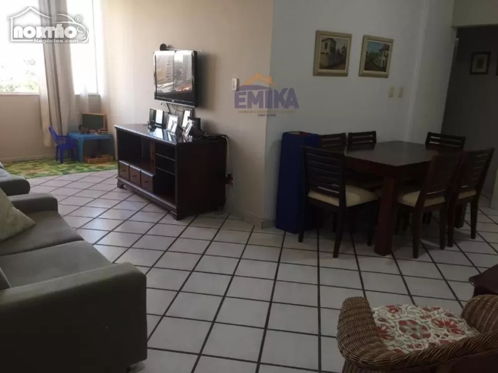 Casa à venda com 3 quartos, 89m² - Foto 2