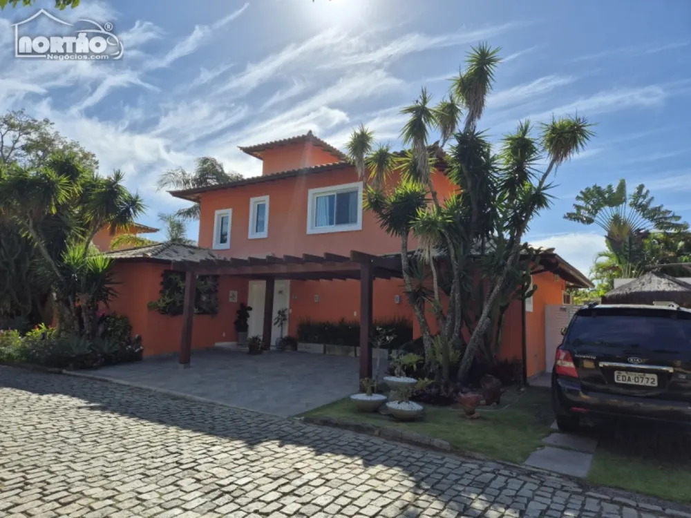 Casa, 3 quartos, 193 m² - Foto 1