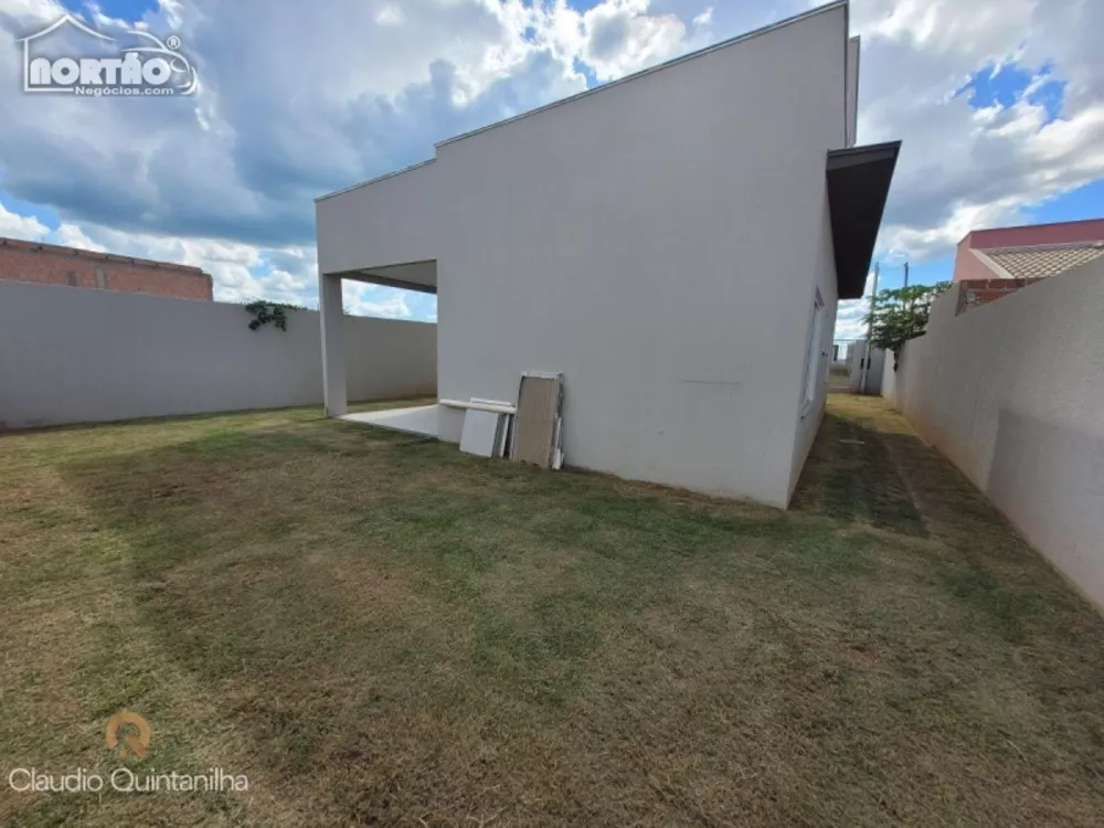 Casa à venda com 3 quartos, 104m² - Foto 3