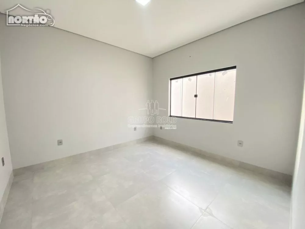 Casa à venda com 3 quartos, 160m² - Foto 4