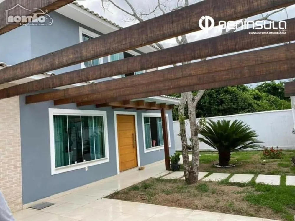 Casa à venda com 5 quartos, 182m² - Foto 2