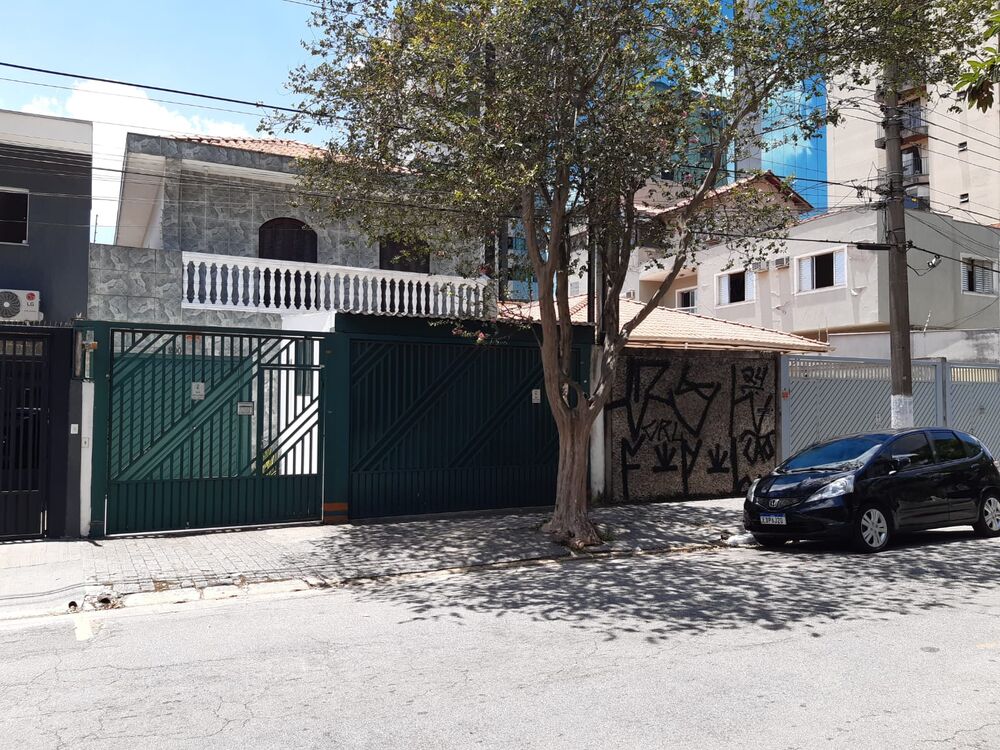 Casa à venda com 3 quartos, 190m² - Foto 1