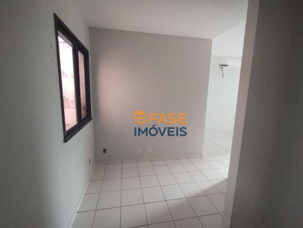Apartamento à venda com 3 quartos, 71m² - Foto 3