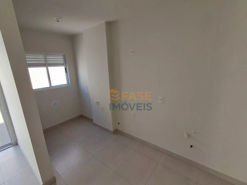 Apartamento, 2 quartos, 61 m² - Foto 2