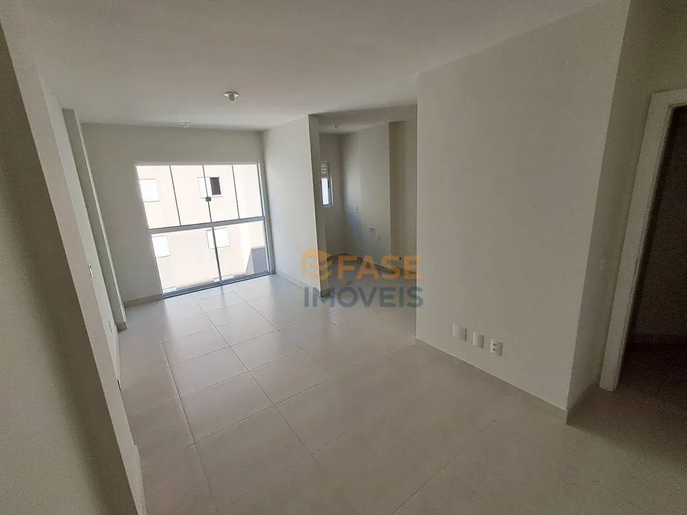 Apartamento, 2 quartos, 61 m² - Foto 2