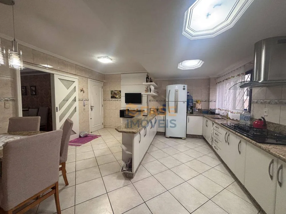Apartamento, 3 quartos, 156 m² - Foto 12