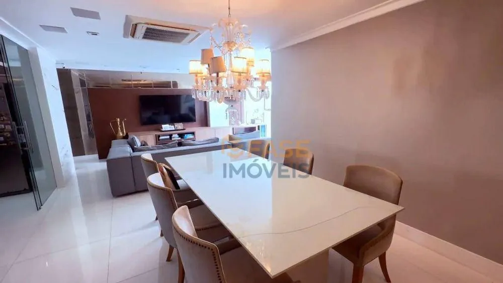 Apartamento, 3 quartos, 177 m² - Foto 1