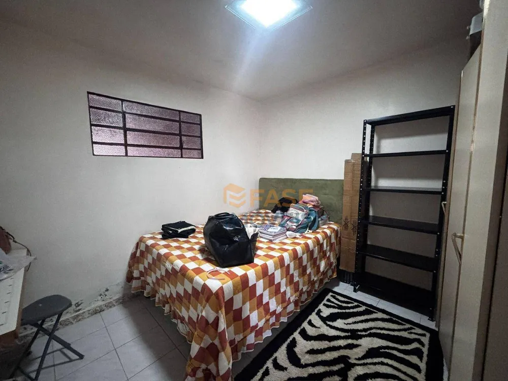 Casa, 4 quartos, 170 m² - Foto 9