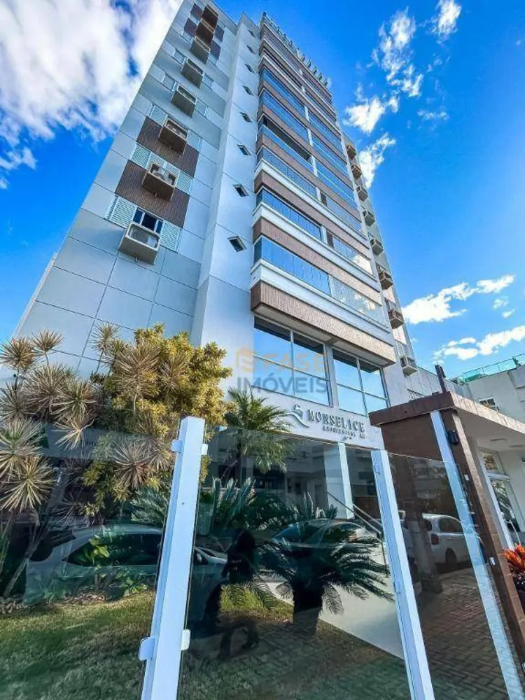 Cobertura, 3 quartos, 205 m² - Foto 1