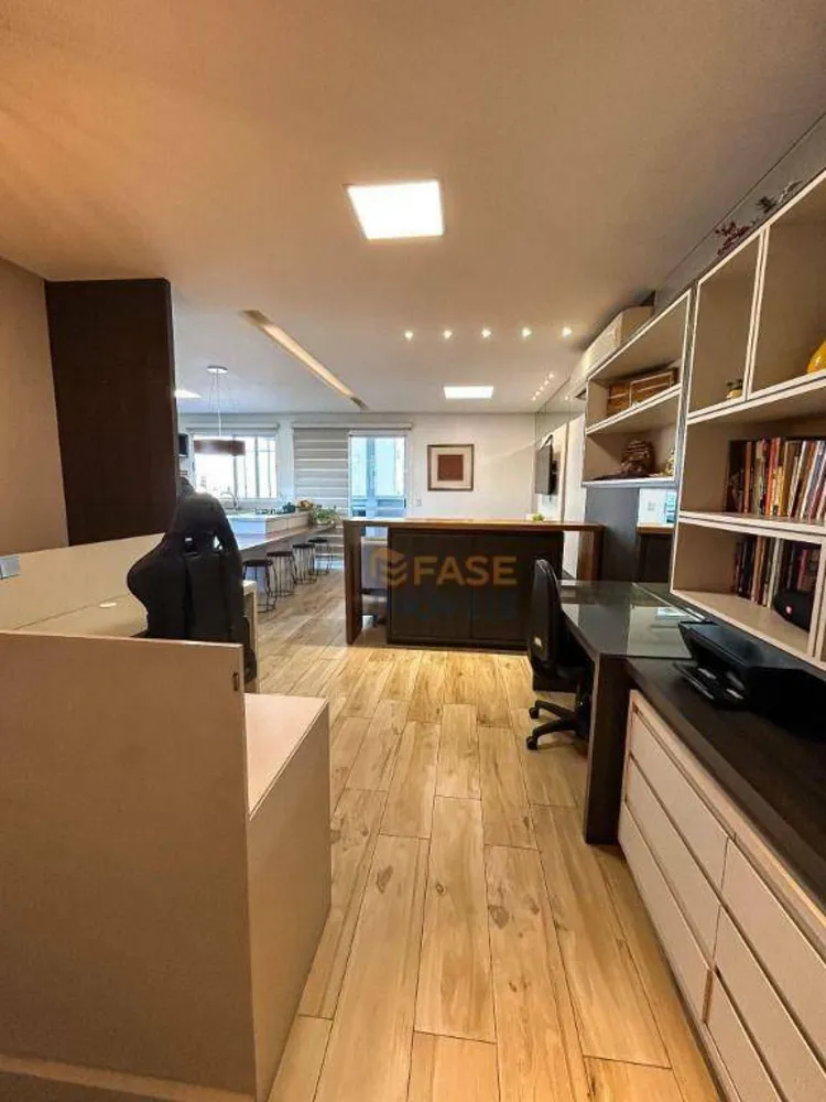 Cobertura, 3 quartos, 205 m² - Foto 3