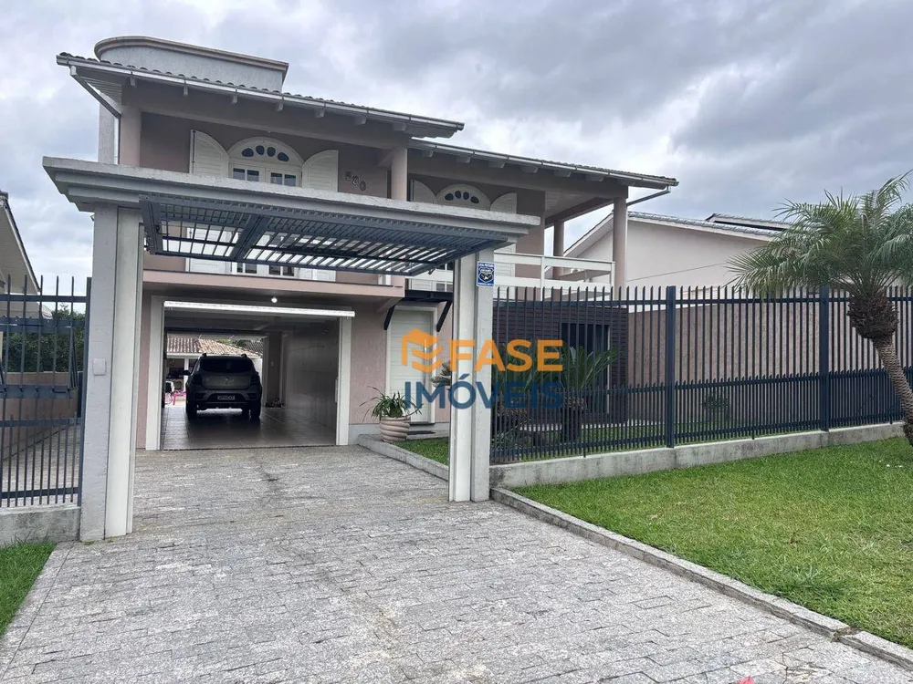Casa, 4 quartos, 213 m² - Foto 2