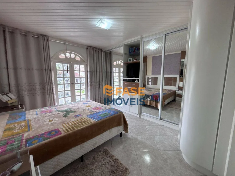 Casa, 4 quartos, 213 m² - Foto 10