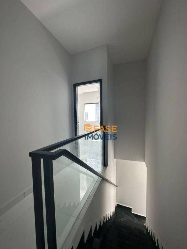 Casa de Condomínio à venda com 3 quartos, 140m² - Foto 1