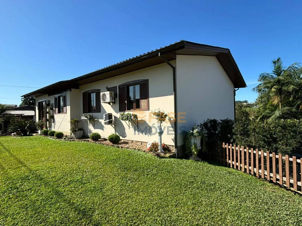 Casa, 4 quartos, 1 m² - Foto 1