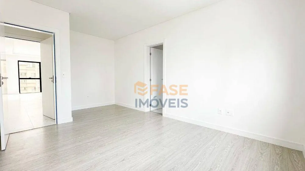 Apartamento, 3 quartos, 130 m² - Foto 5
