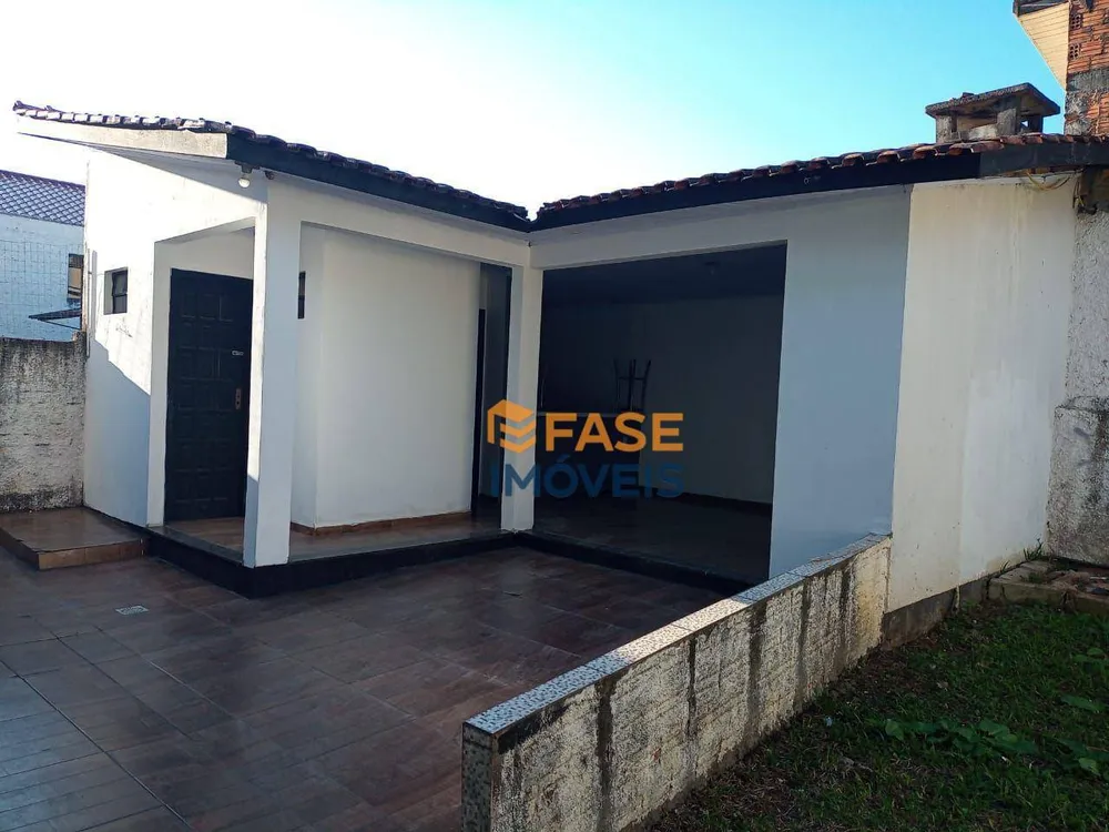 Casa, 5 quartos, 240 m² - Foto 13