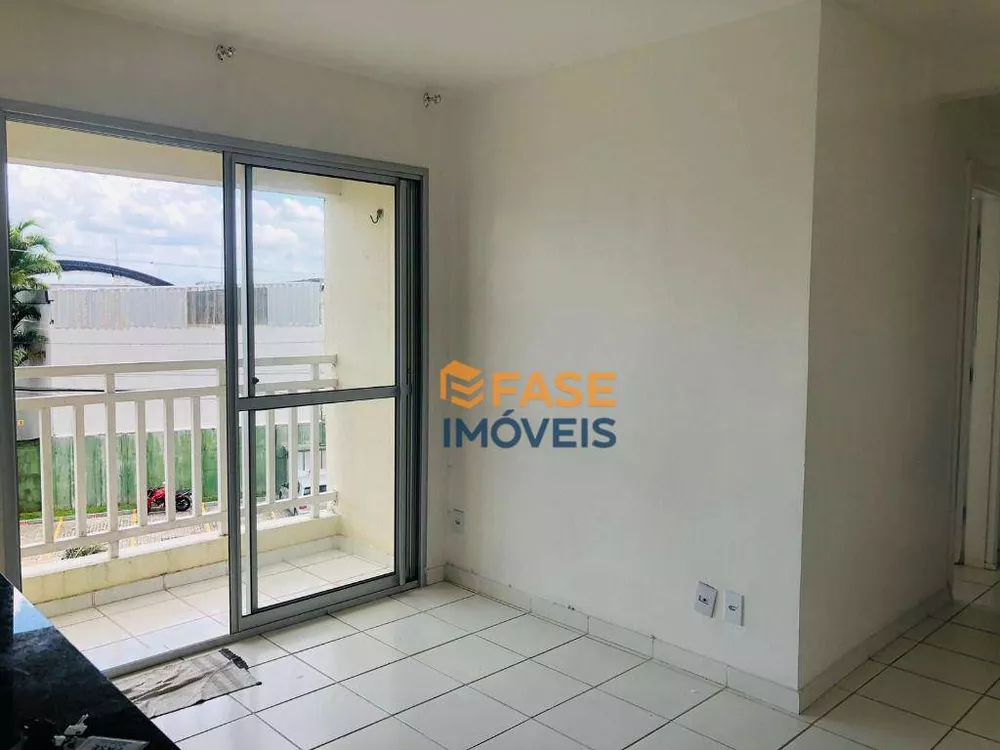 Apartamento à venda com 2 quartos, 53m² - Foto 2