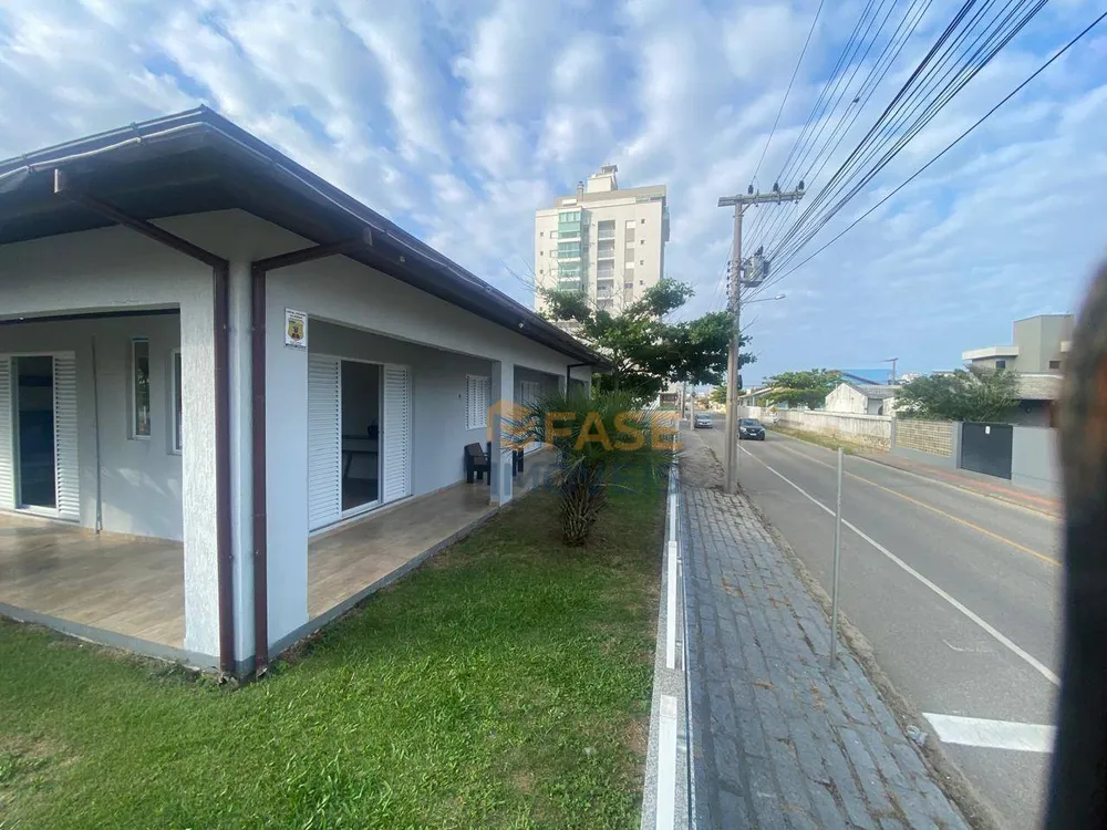 Casa, 4 quartos, 190 m² - Foto 3