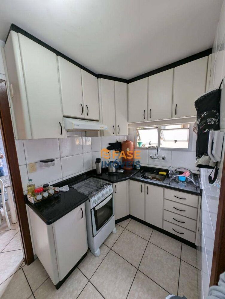 Apartamento à venda com 2 quartos, 72m² - Foto 5