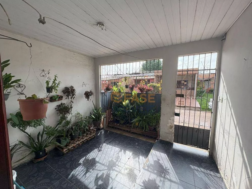 Casa, 3 quartos, 82 m² - Foto 1