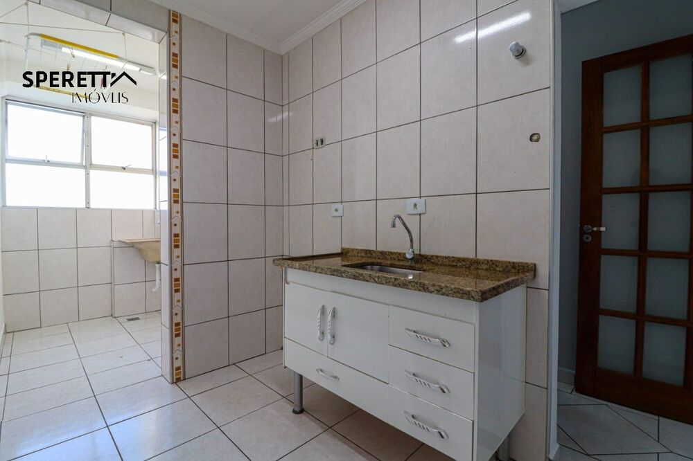 Apartamento à venda com 2 quartos, 56m² - Foto 2