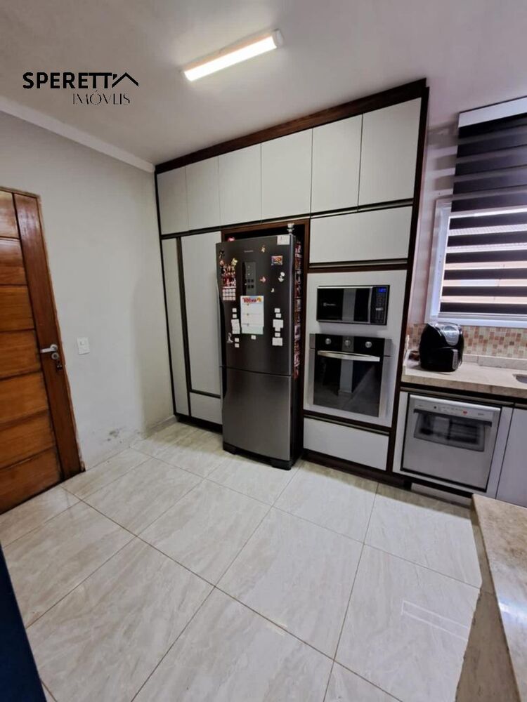 Casa, 3 quartos, 220 m² - Foto 5