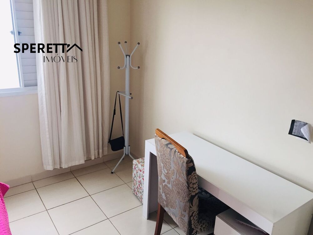 Apartamento à venda com 3 quartos, 71m² - Foto 2