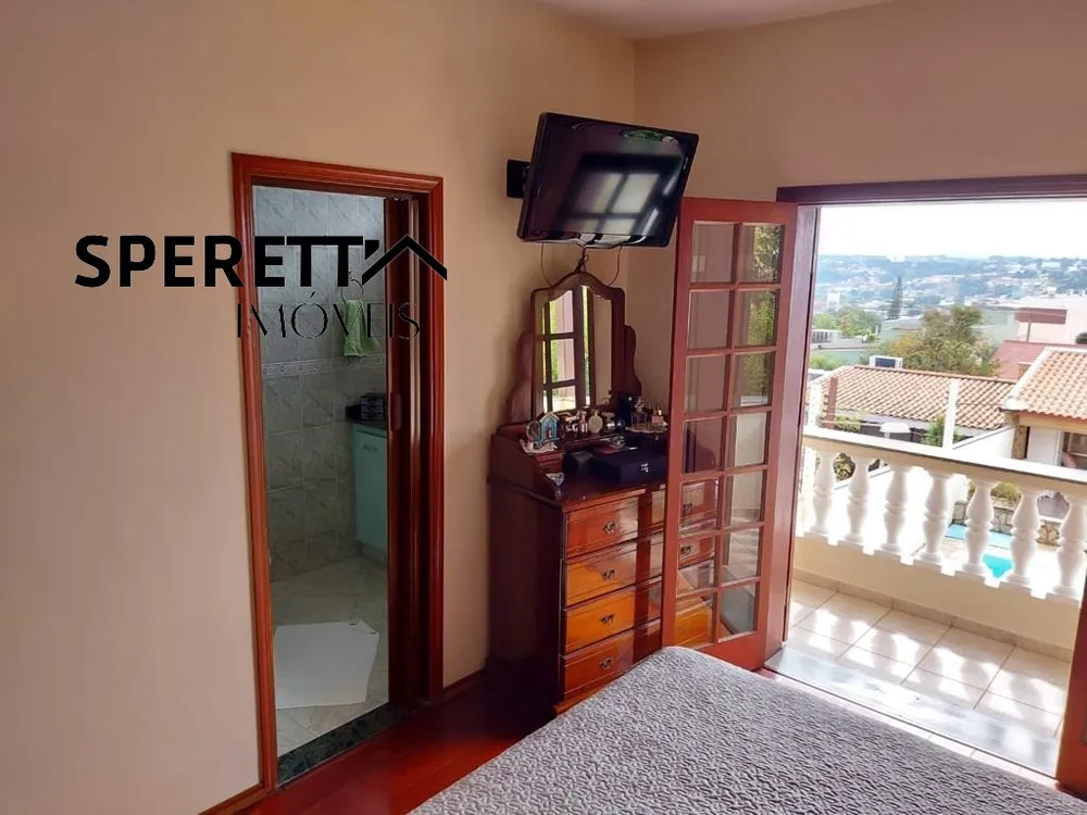 Casa, 3 quartos, 197 m² - Foto 2