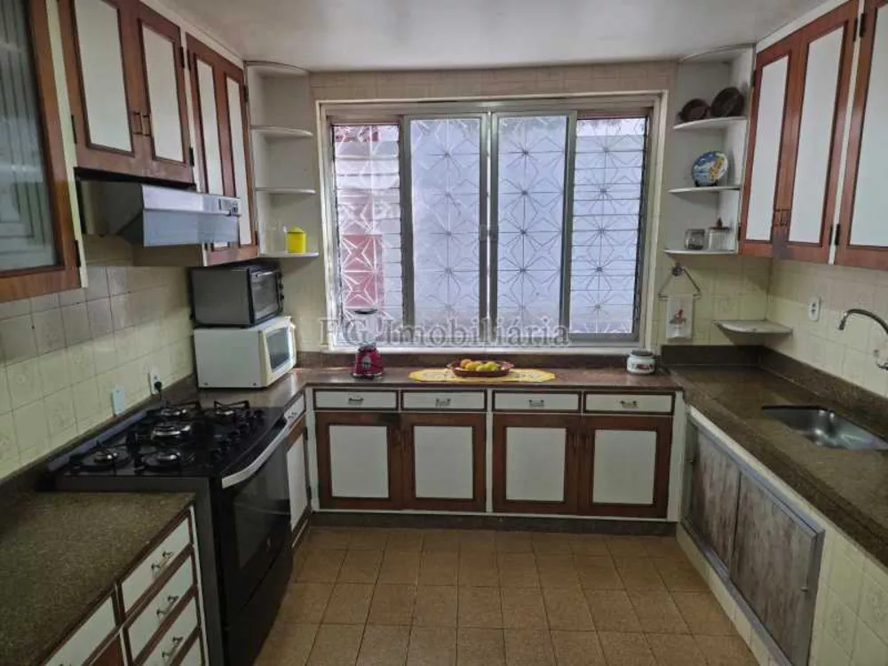 Casa, 4 quartos, 265 m² - Foto 16