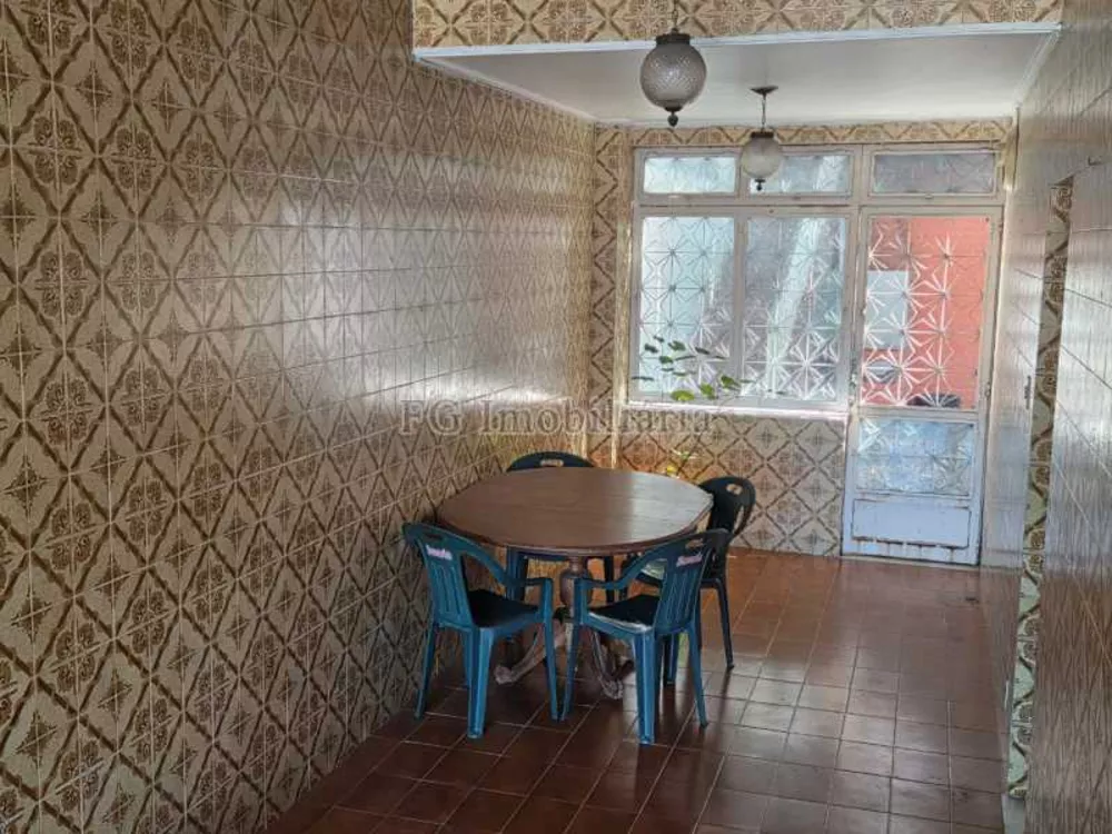 Casa, 4 quartos, 265 m² - Foto 8